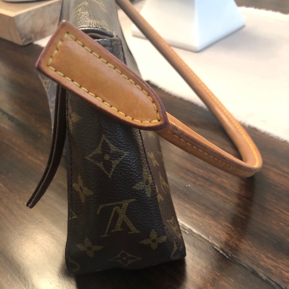 Authentic Louis Vuitton Looping bag - Picture 3 of 10